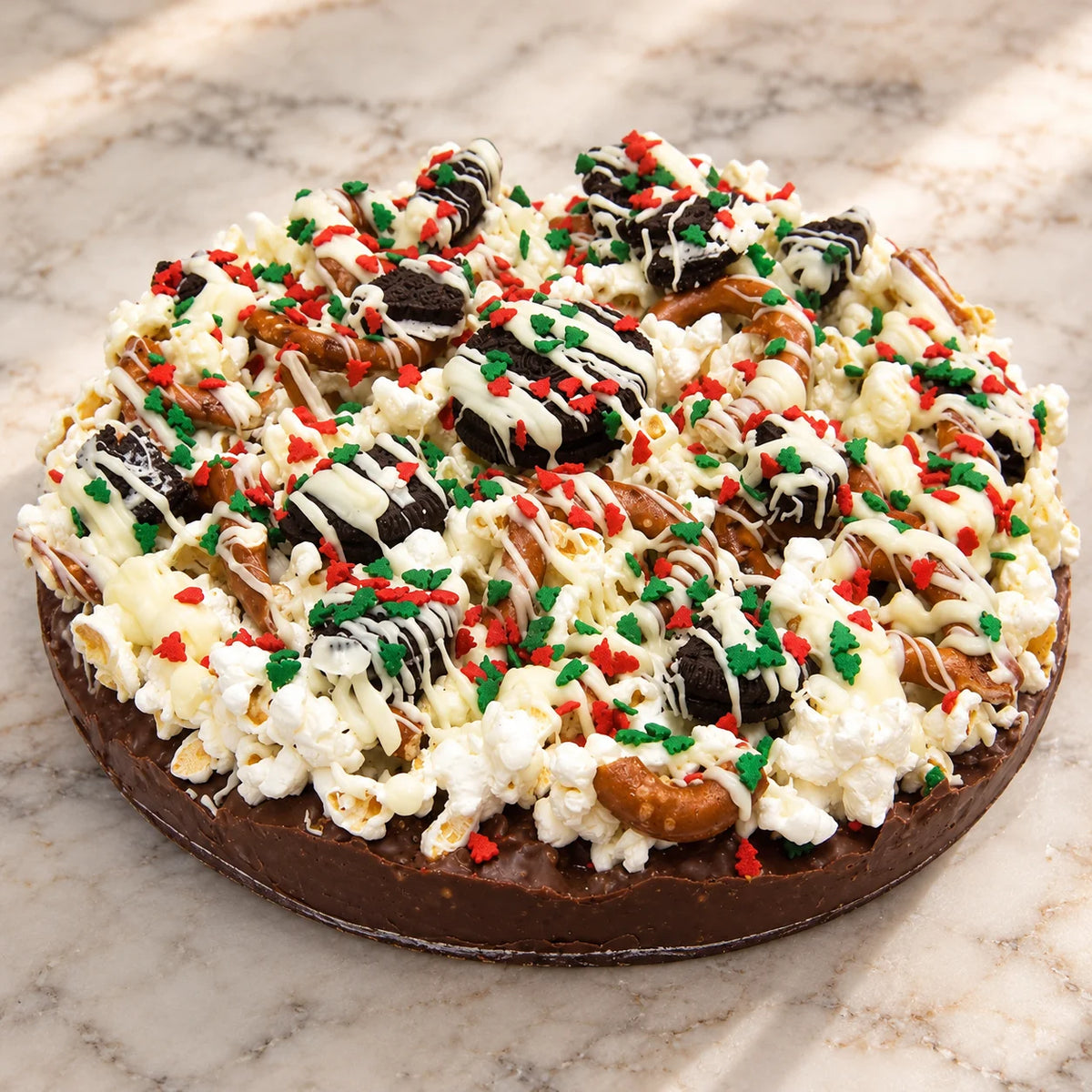 Pizzas with Pizazz™ — Mini Oreo® Combo Chocolate Pizza with Decorations, 6"