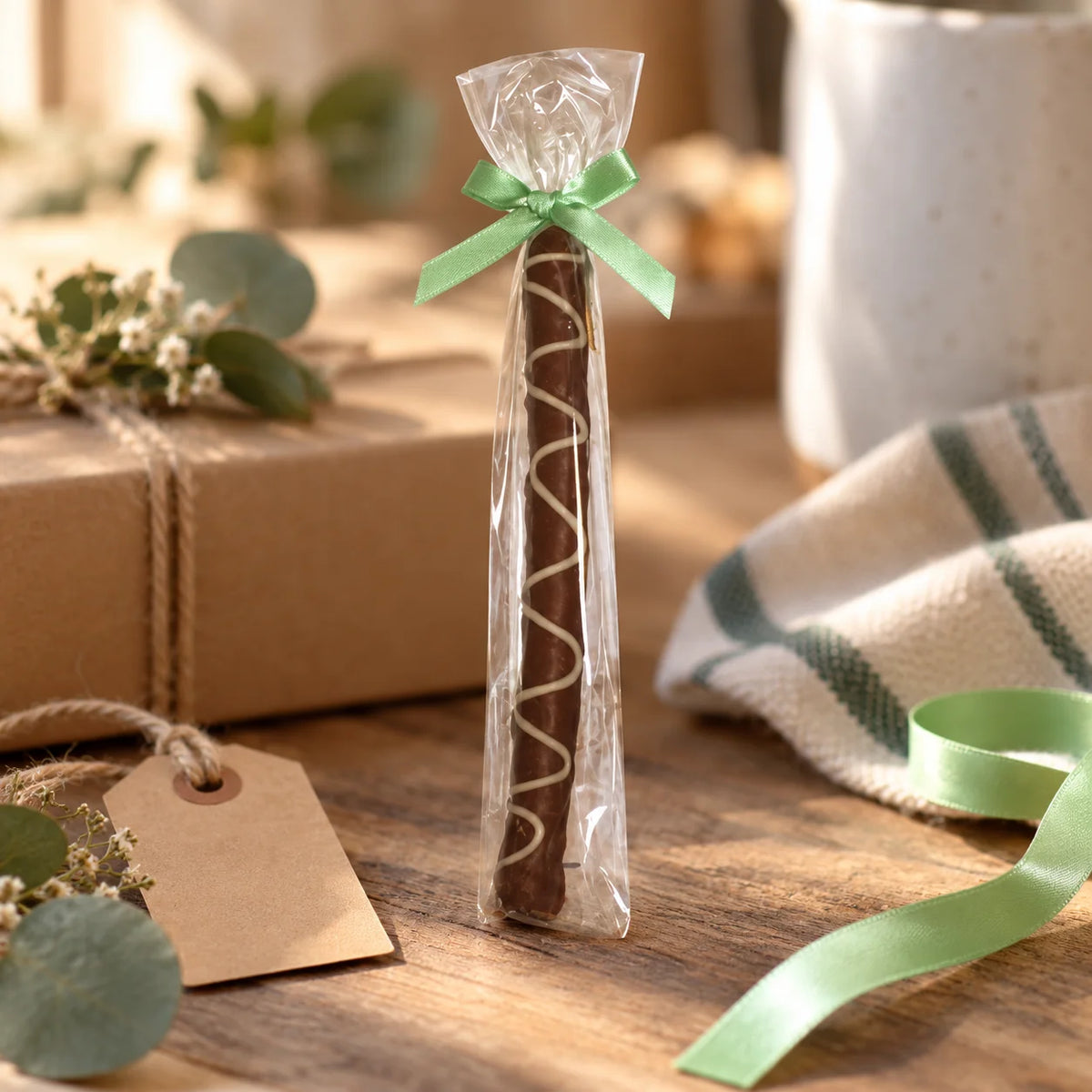Chocolate Pretzel Rod — Single with Bow